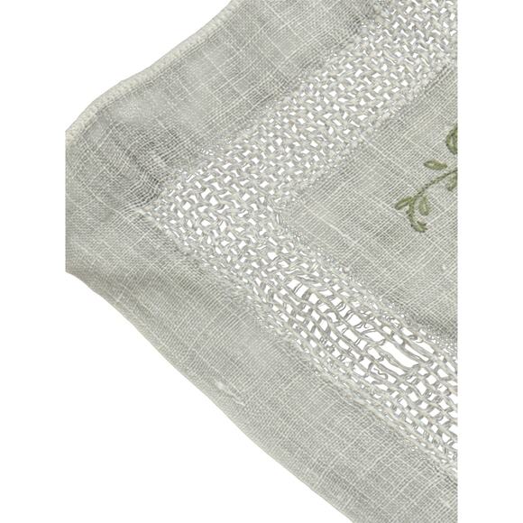 2 Piece Lot Vintage Table Runners Cloths Pink Embroidered Flowers Dainty Granny - Picture 3 of 7